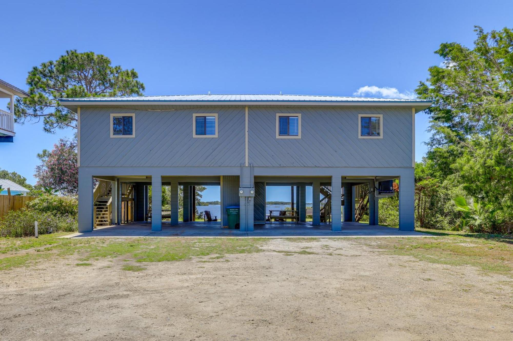 Waterfront Cedar Key Duplex Home Grill And Dock! ภายนอก รูปภาพ