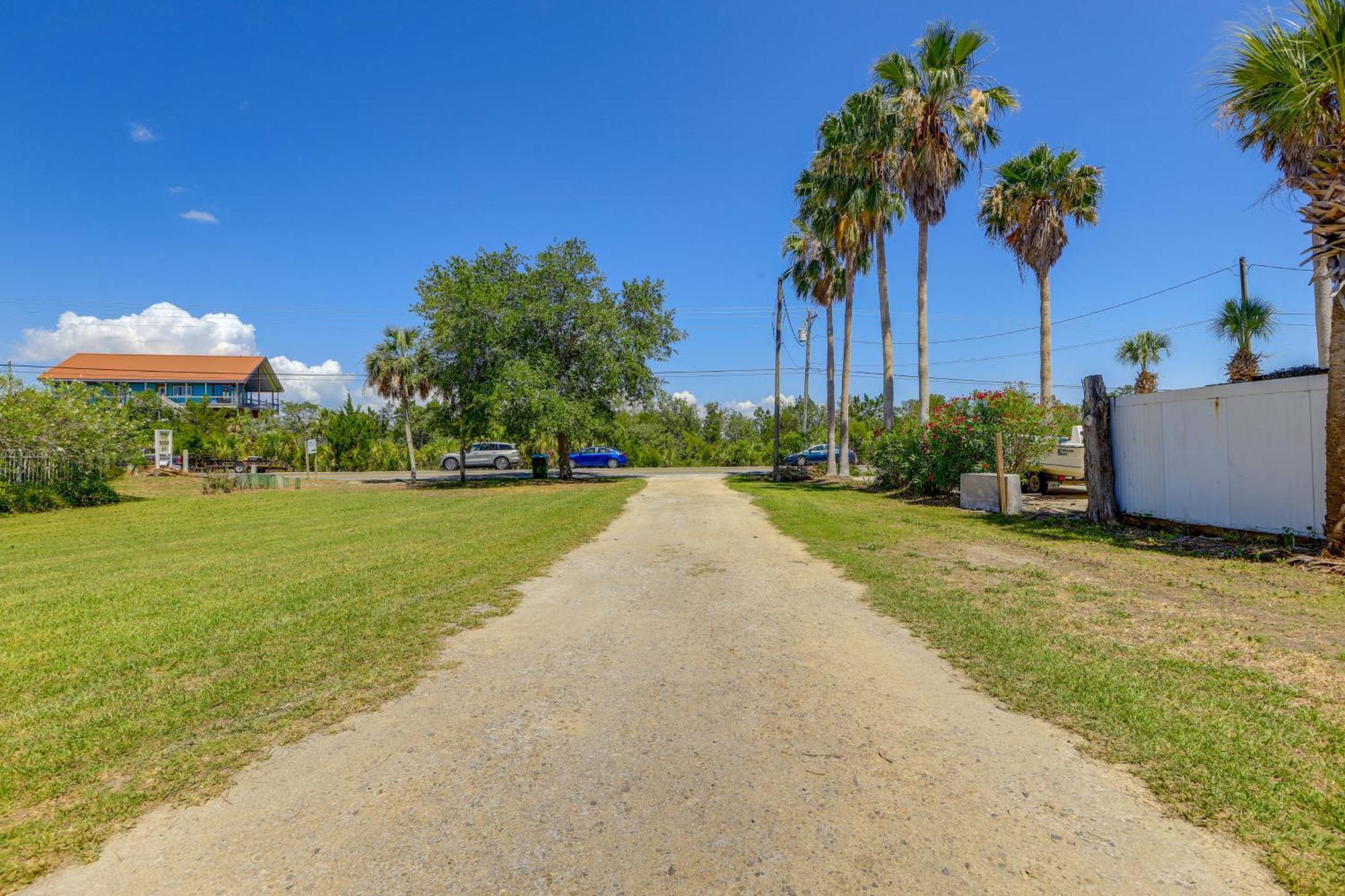 Waterfront Cedar Key Duplex Home Grill And Dock! ภายนอก รูปภาพ